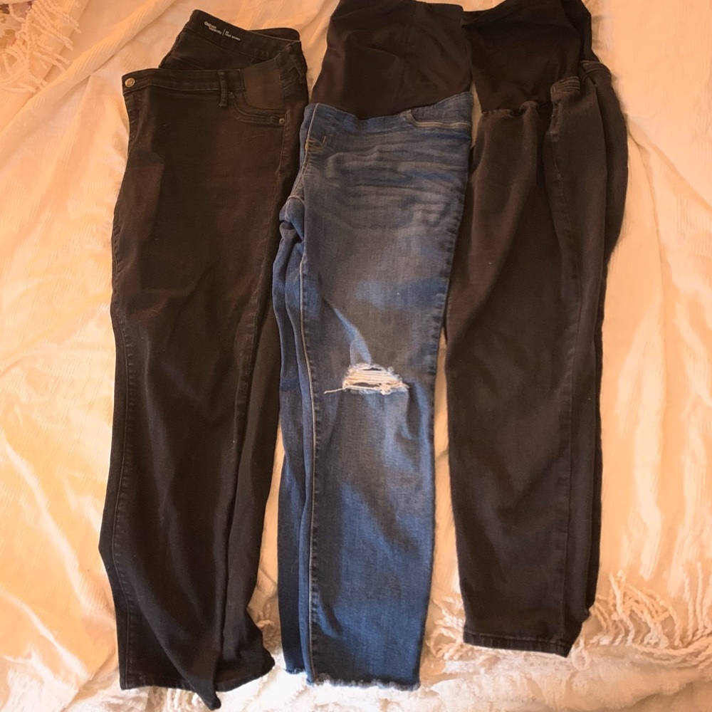 Maternity pants bundle